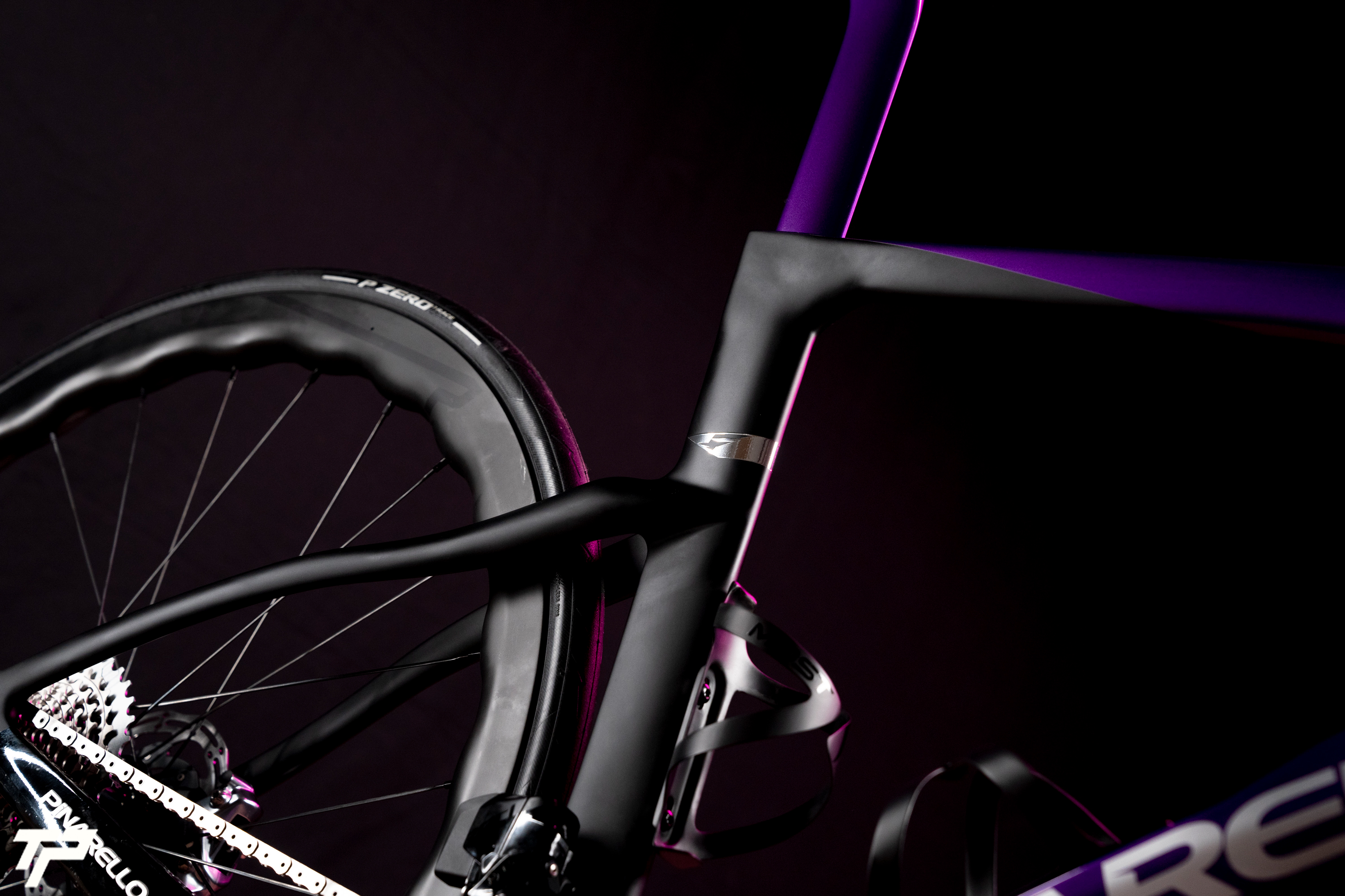 PINARELLO DOGMA F ELECTRO VIOLET